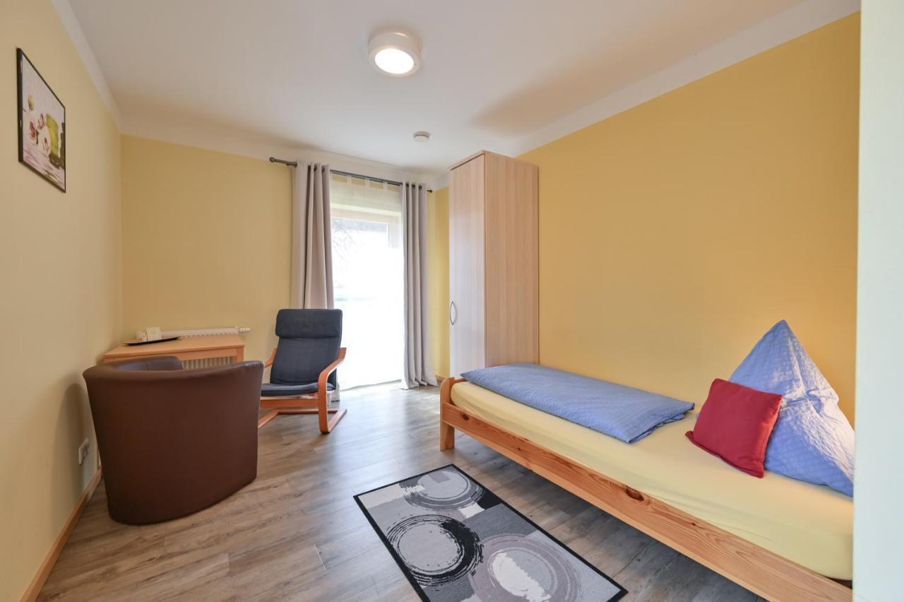 Rote Villa Fuessen Luaran gambar